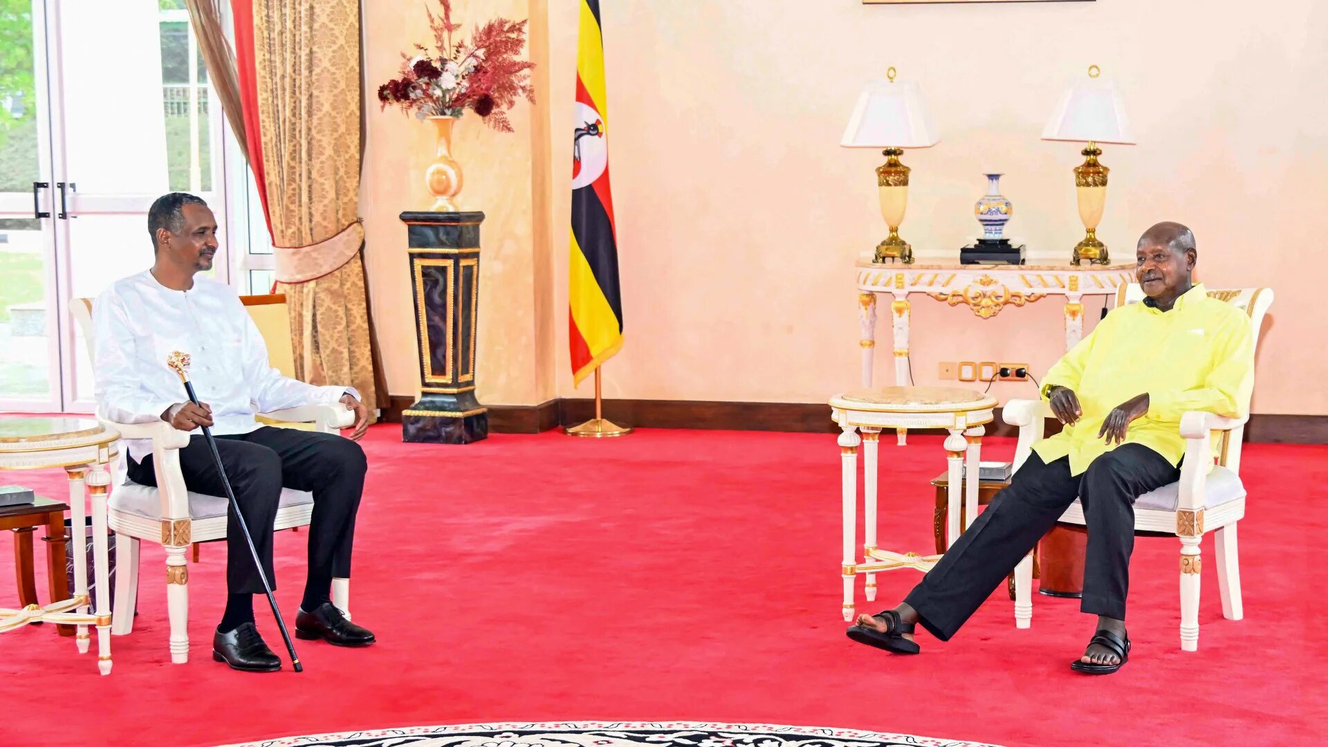  Ugandan President Yoweri Museveni meets with RSF commander Mohamed Hamdan Dagalo (Hemedti) at the State House in Entebbe on 20 February 2026 (Presidential Press Unit of Uganda/AFP)