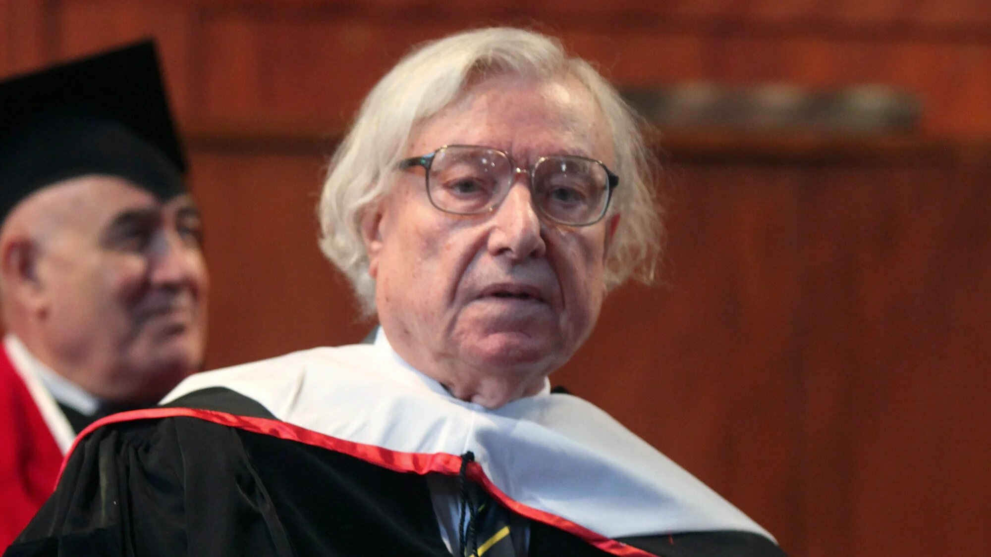 Palestinian historian Walid Khalidi holds his degree after receiving an honorary doctorate of humane letters at the American University of Beirut 26 June 2010 (Reuters/Mohamed Azakir)